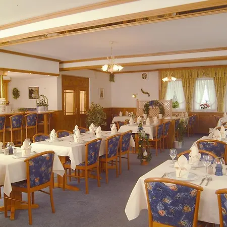 Flurschuetz Hotel 3*